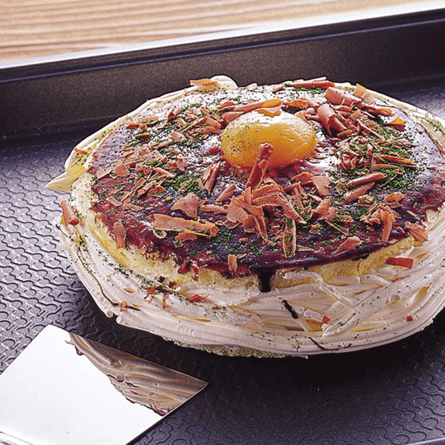 お取り寄せ(楽天) お好み焼きそっくりなマロンケーキ 虎屋本舗 価格2,052円 (税込)